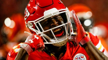 Twitter Reacts To The News That Kareem Hunt Only Got An 8-Game Suspension From The NFL