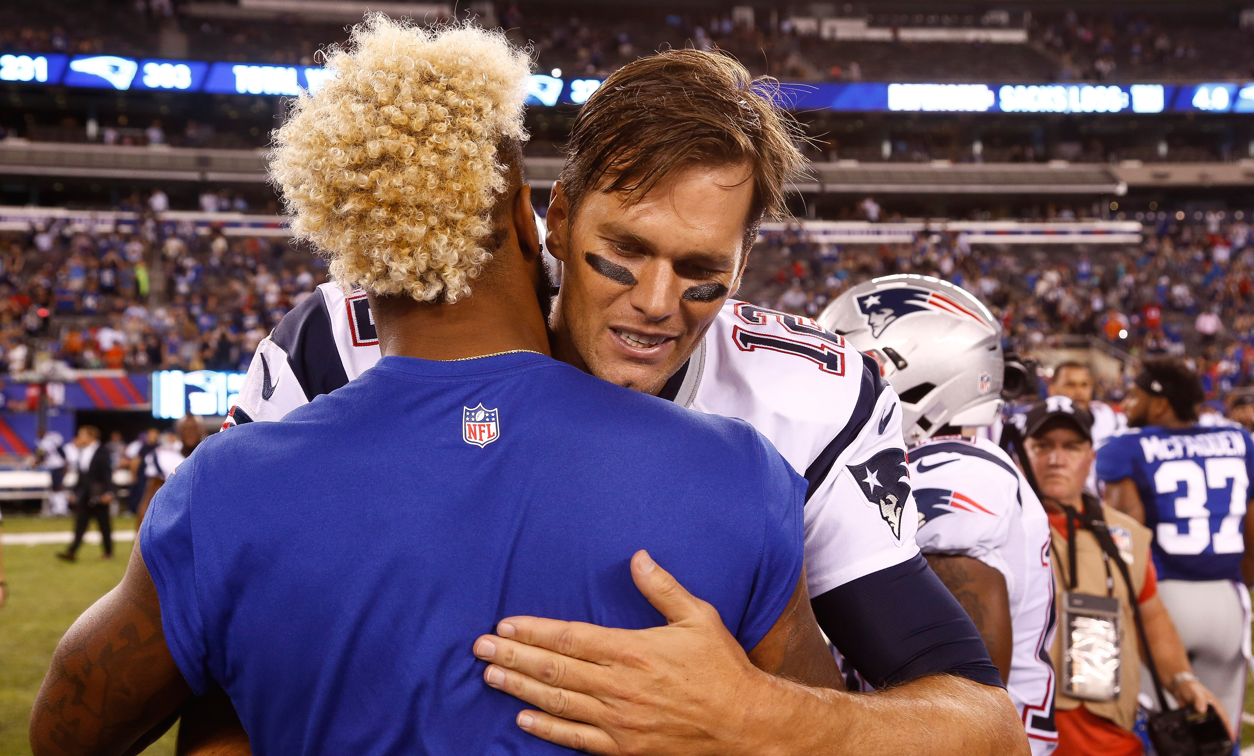 Tom Brady invites Odell Beckham Jr. to Foxborough 