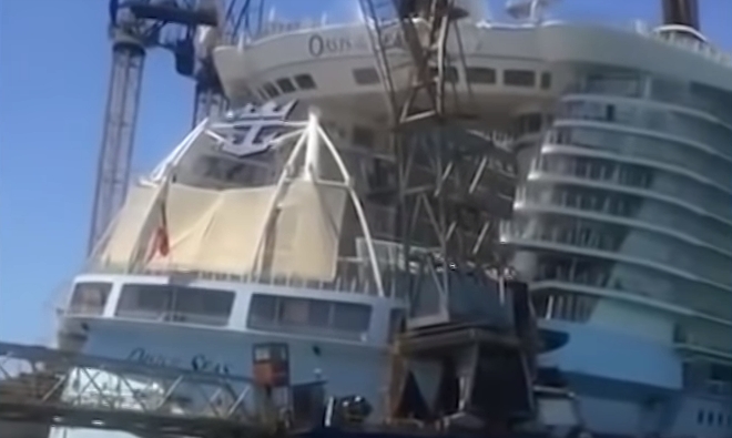 8 Injured After Crane Collapses On 3rd Largest Cruise Ship In The World ...