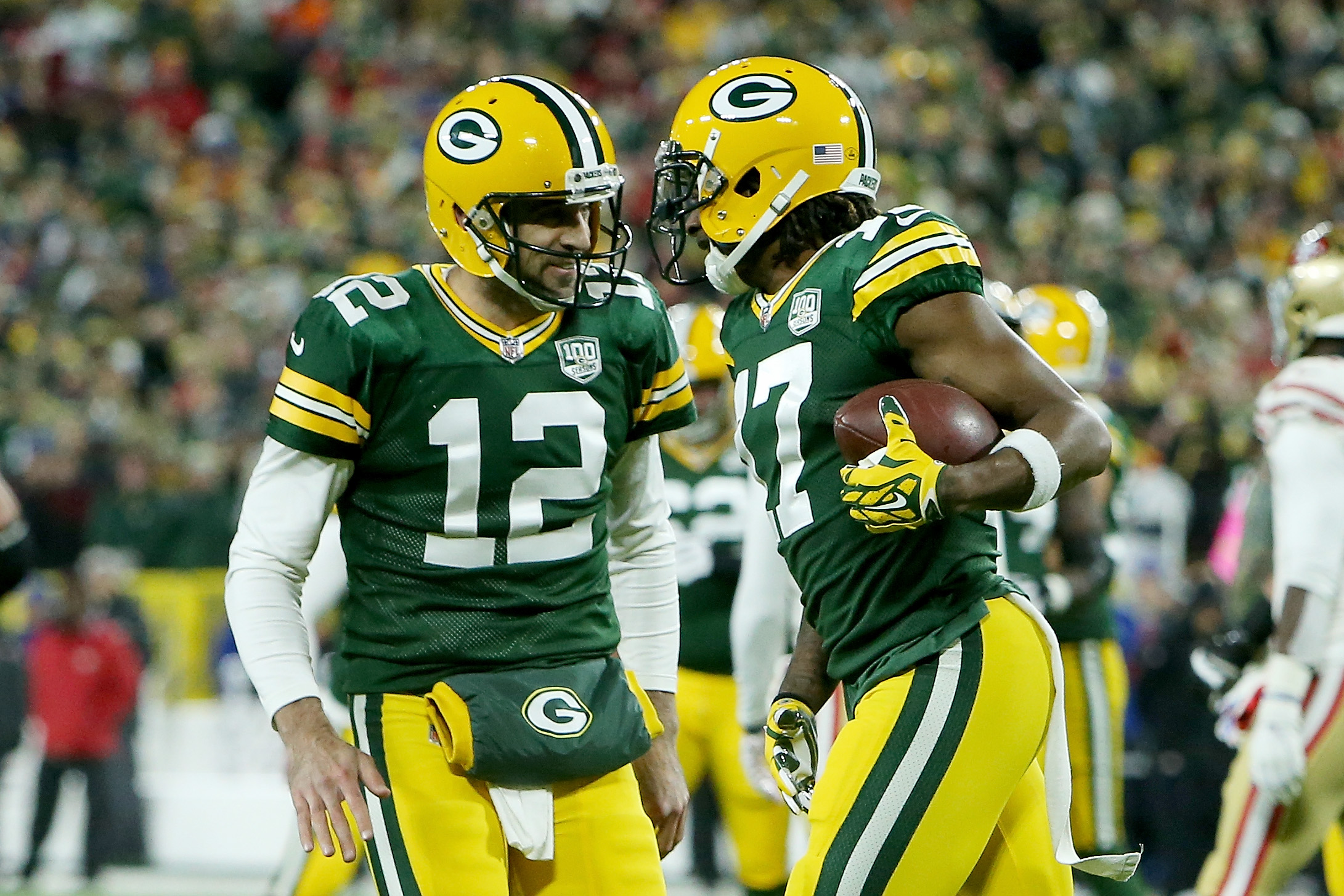 Multiple Current And Former Packers Players Defend Aaron ...