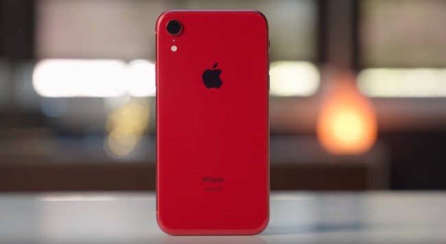 Two college students are accused of scamming Apple out of $900,000 with fake iPhones