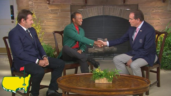 Jim Nantz details how he took in Tiger Woods' final putt on 18th hole during The Masters