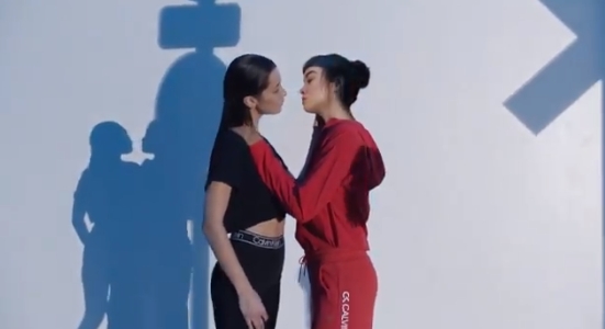 Bella Hadid Kissed A Female Robot In An Ad And Calvin Klein Was Forced To Apologize After Backlash