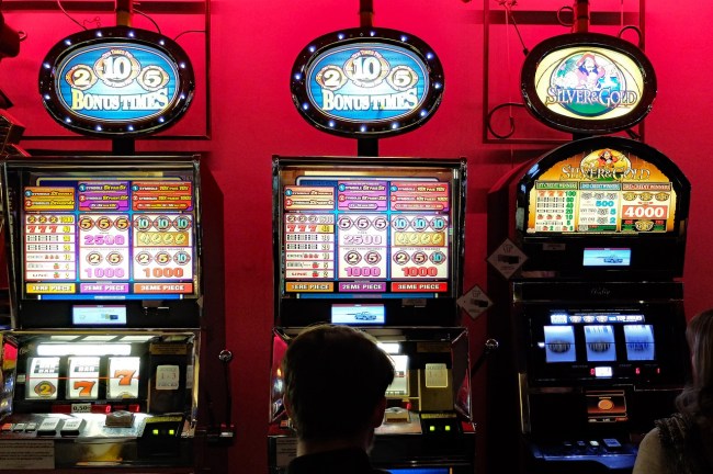 Local Man Wins $1.6M Playing Penny Slot at Valley View Casino & Hotel