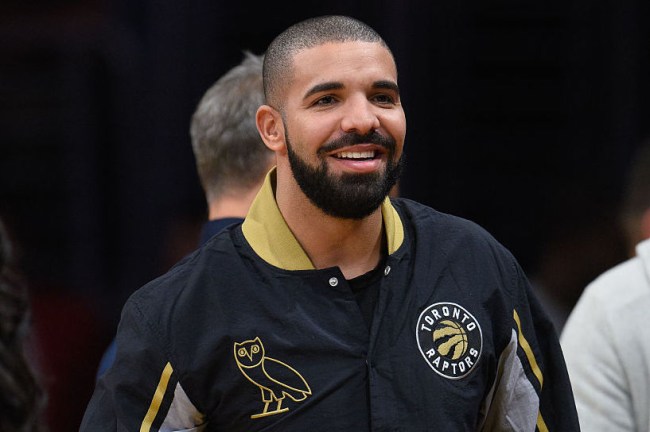 drake curse raptors 76ers shorts