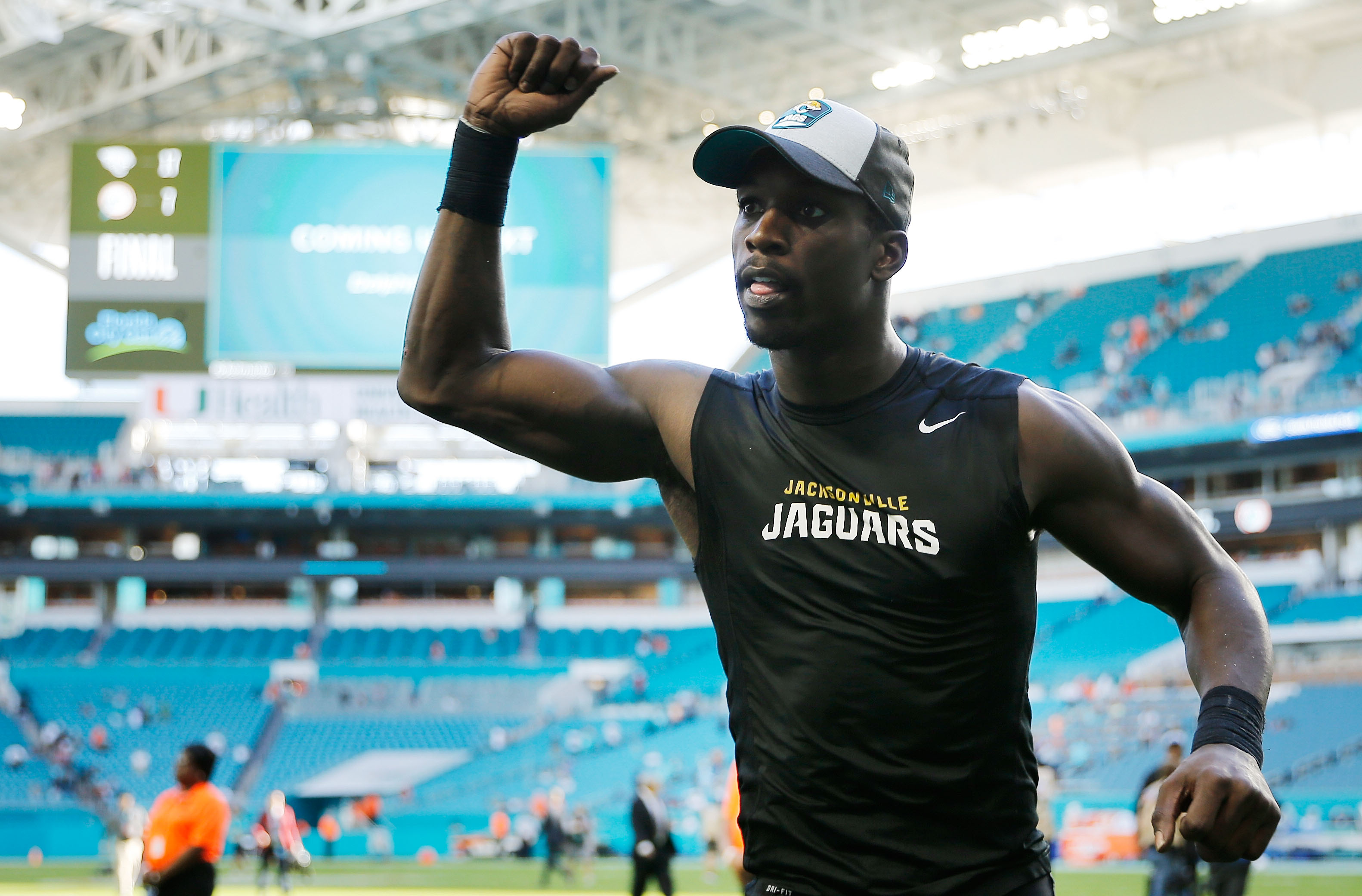 Telvin Smith, Jaguars 28-year-old Pro Bowl linebacker, announces he will  not play in 2019 