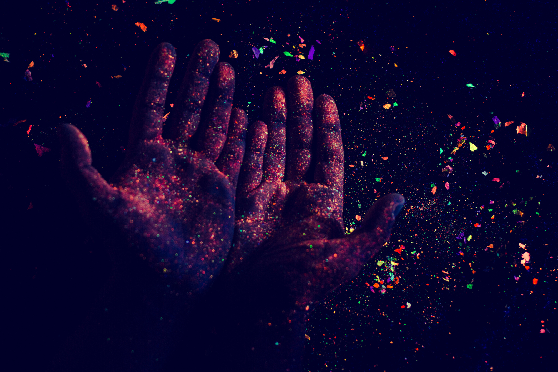 Engineer Repairing A 1960's Synthesizer Gets Accidentally Dosed On LSD ...