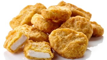 Man Collects Nuggets For A Week By Hitting Every Wendy’s On Free Nugget Day