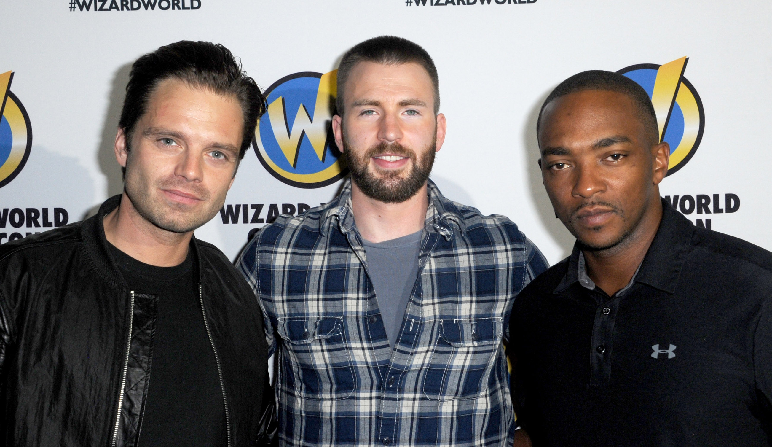 Anthony Mackie's Story About How Chris Evans Broke The Captain America News  To Him Is A+ - BroBible