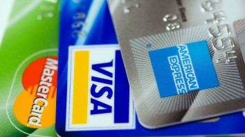 How Many Credit Cards Should You Have? Here’s The Best Way To Maximize Your Spending Power