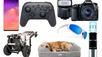 Daily Deals: Nike Vapormax, Canon Cameras, Samsung Galaxy S10, Columbia PFG Totes, BOGO Swimsuits And More!