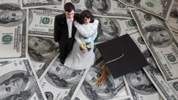 Study Finds That Costly Wedding Expenses Throws A Wrench In Many Friendships