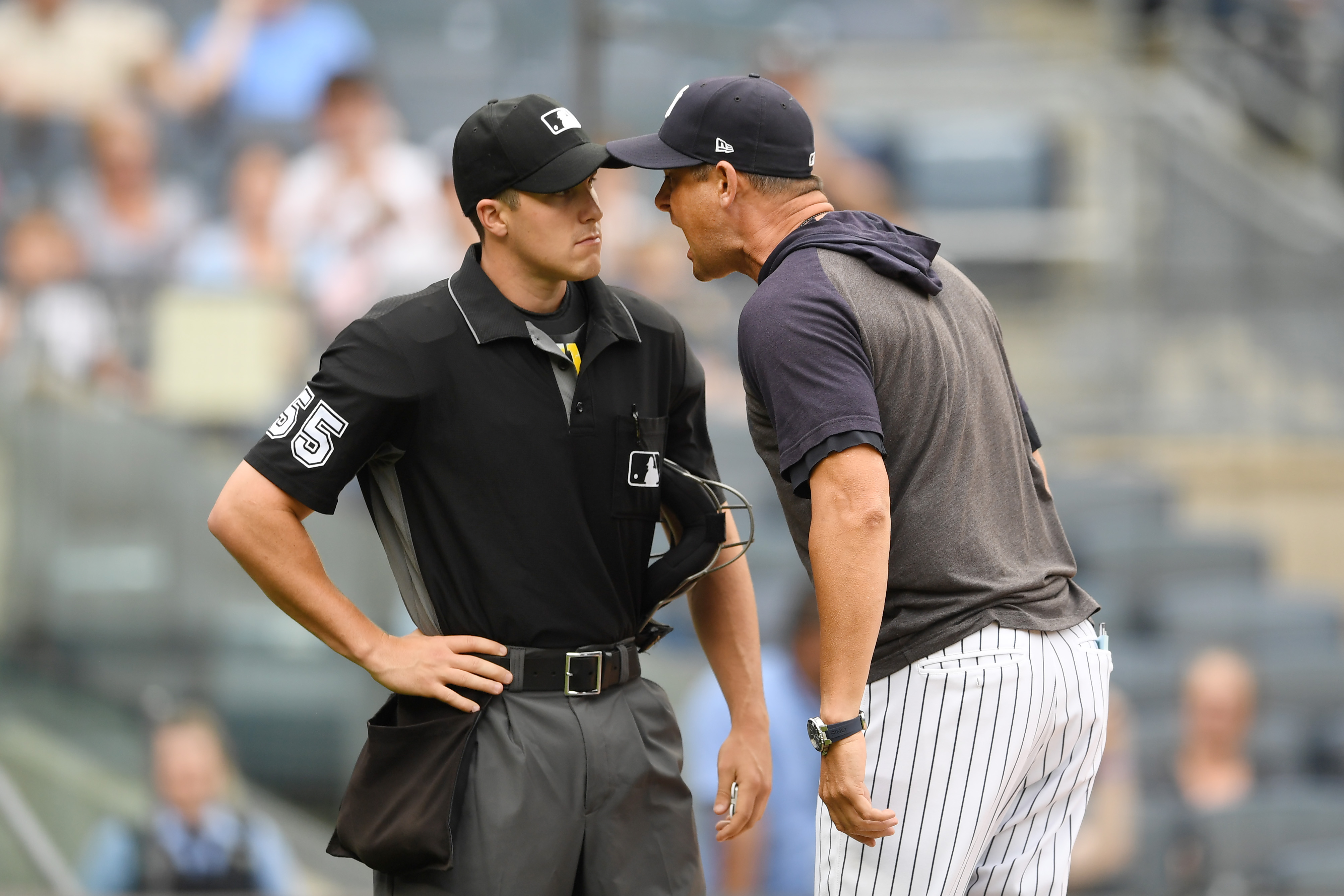 Aaron Boone Freaks Out, Throws Gum After Getting Ejected For