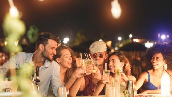 How To Avoid Drinking Tainted Alcohol While On Vacation