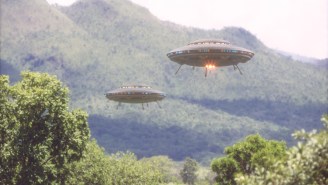 Florida Company Has Sold 6,000 ‘Alien Abduction Insurance’ Policies And Business Is Boomin’ Since Area 51 Interest