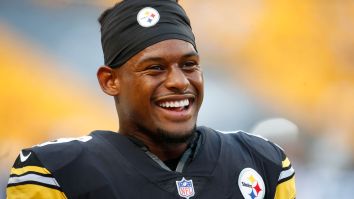 JuJu Smith-Schuster Says Andy Reid Was Sending Him Pictures Of The Lombardi Trophy Trying To Get Him To Sign With Chiefs