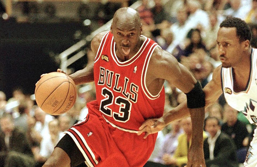 SI's 100 Best Michael Jordan Photos \\ Jordan takes a fadeaway