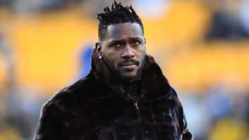 A Pretty Convincing Theory Says CTE Is To Blame For Antonio Brown’s Bizarre Behavior
