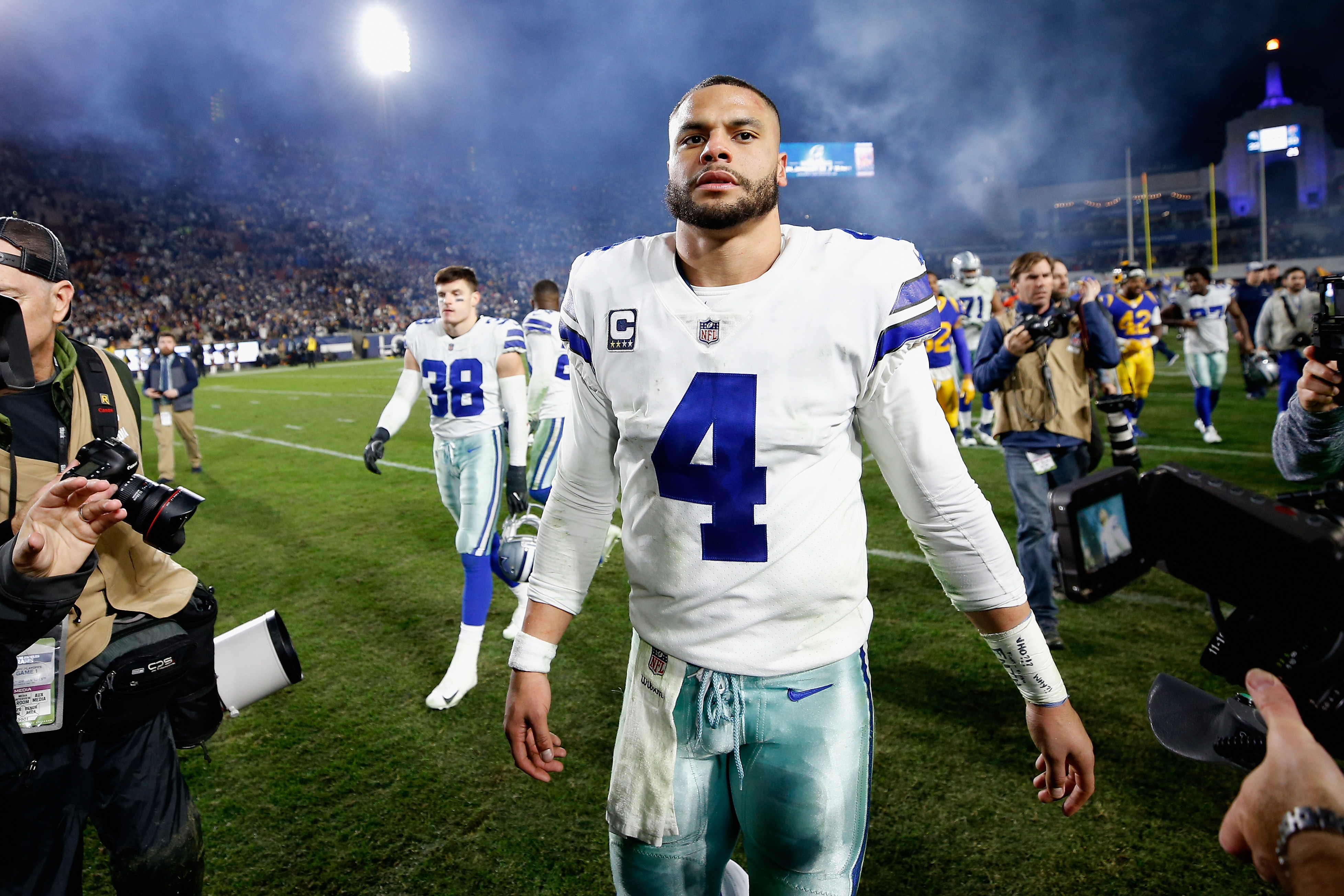 Dak Prescott reportedly turned down $30 million per year offer, wants $40  million annually 