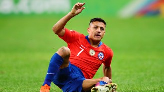Manchester United’s Alexis Sanchez Outed By Chilean TV Host For Going To Aggressive Lengths To Get Her In The Sack