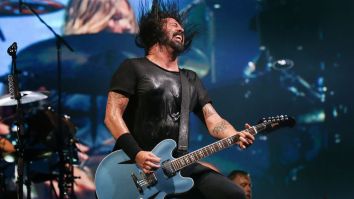 Foo Fighters Tease Nirvana Then Rickroll Entire Audience – Appearances By Dave Grohl’s Daughter, Freddie Mercury Lookalike