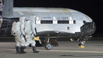 US Air Force’s X-37B OTV-5 Breaks Record But We Don’t Know What The Space Plane’s Top Secret Mission Is, Here’s Some Ideas