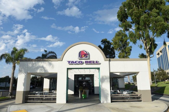 Taco Bell removing 9 items from their fast food menu and having new combos.