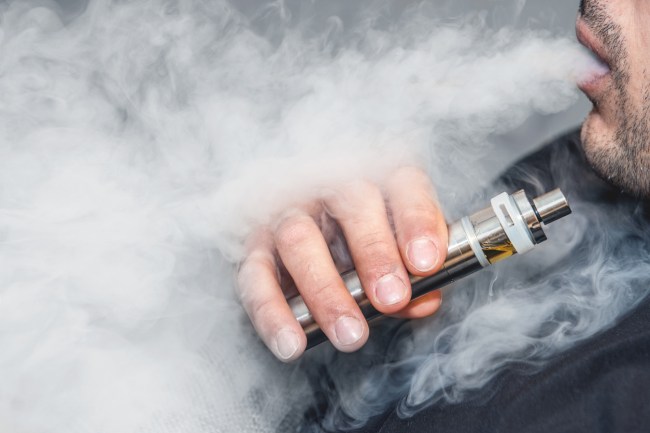 CDC opens investigations into 94 cases in 14 states of mysterious severe lung disease associated to e-cigarettes, e-cigs and vaping.