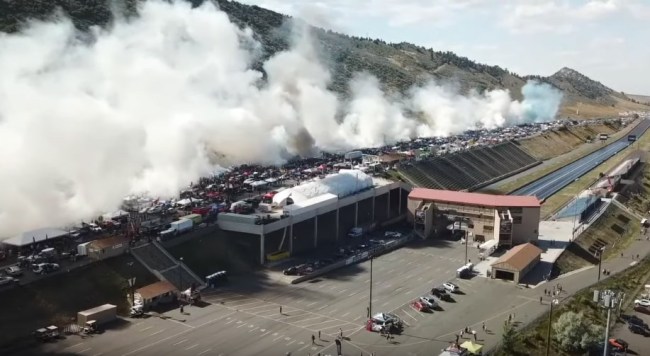 Want To See What 170 Cars Doing A Burnout At The Same Time Looks Like