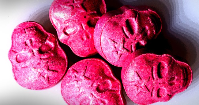 A Couple Mistakenly Received 25000 Ecstasy Pills In The Mail