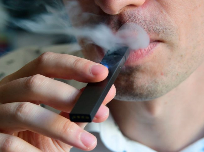 An 18-year-old Illinois student Adam Hergenreder is suing the e-cigarette company Juul after doctors said he now has lungs similar to those of a 70-year-old man from vaping.