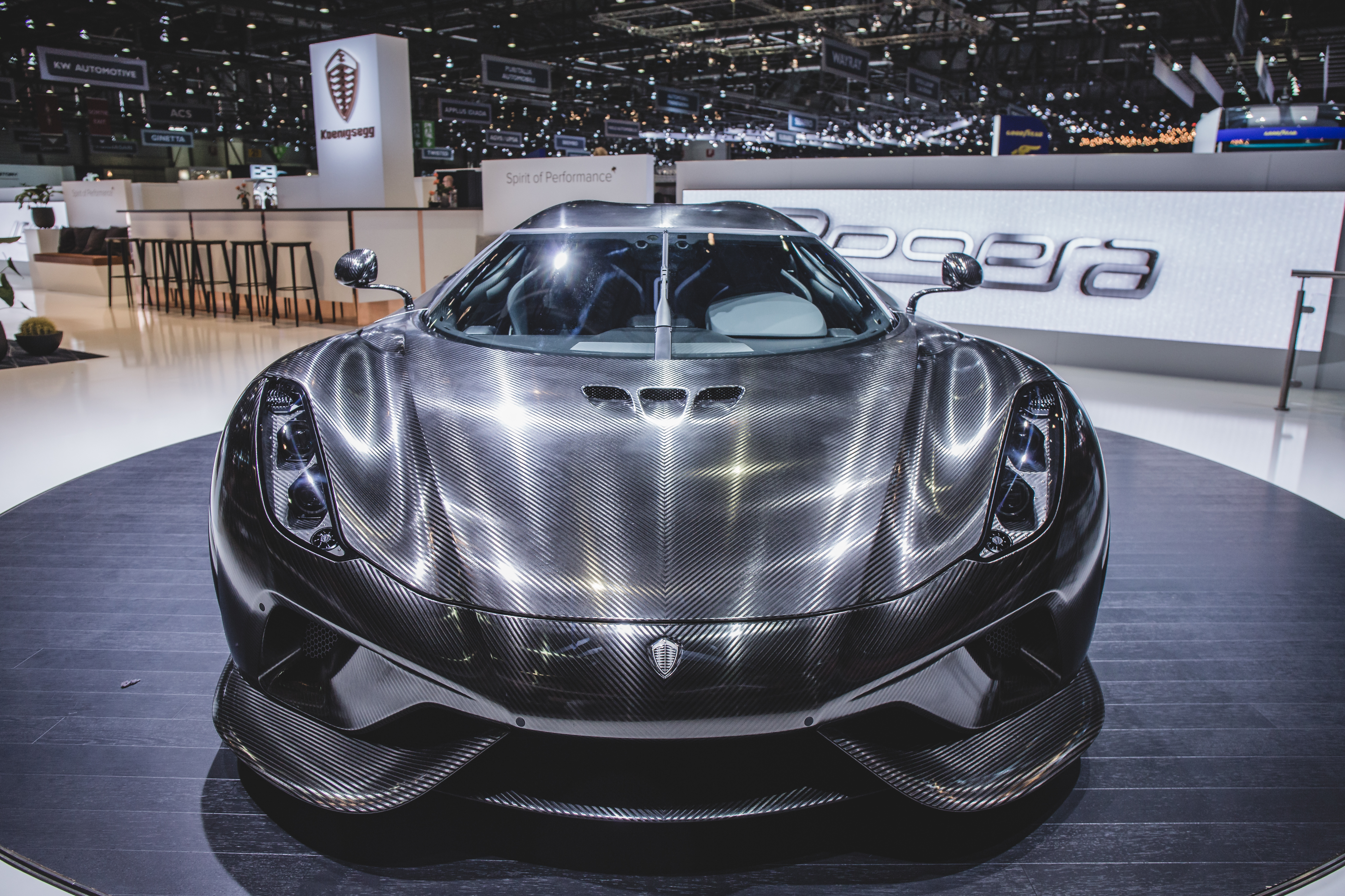 Koenigsegg Jesko Absolut: This supercar has a date with 300 mph - CNET