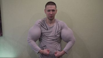 Russian Guy Known As ‘Bazooka Arms’ Lost An MMA Fight To An Old Blogger And The Video Is Something Else
