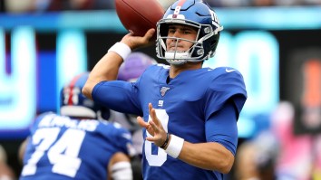 People Are Praying For Daniel Jones After Giants Release Very Bad Injury Update For Game Against Patriots