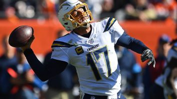 Three Must-Have NFL Players To Draft In Your Daily Fantasy Lineup In Week 9, According To A DFS Expert