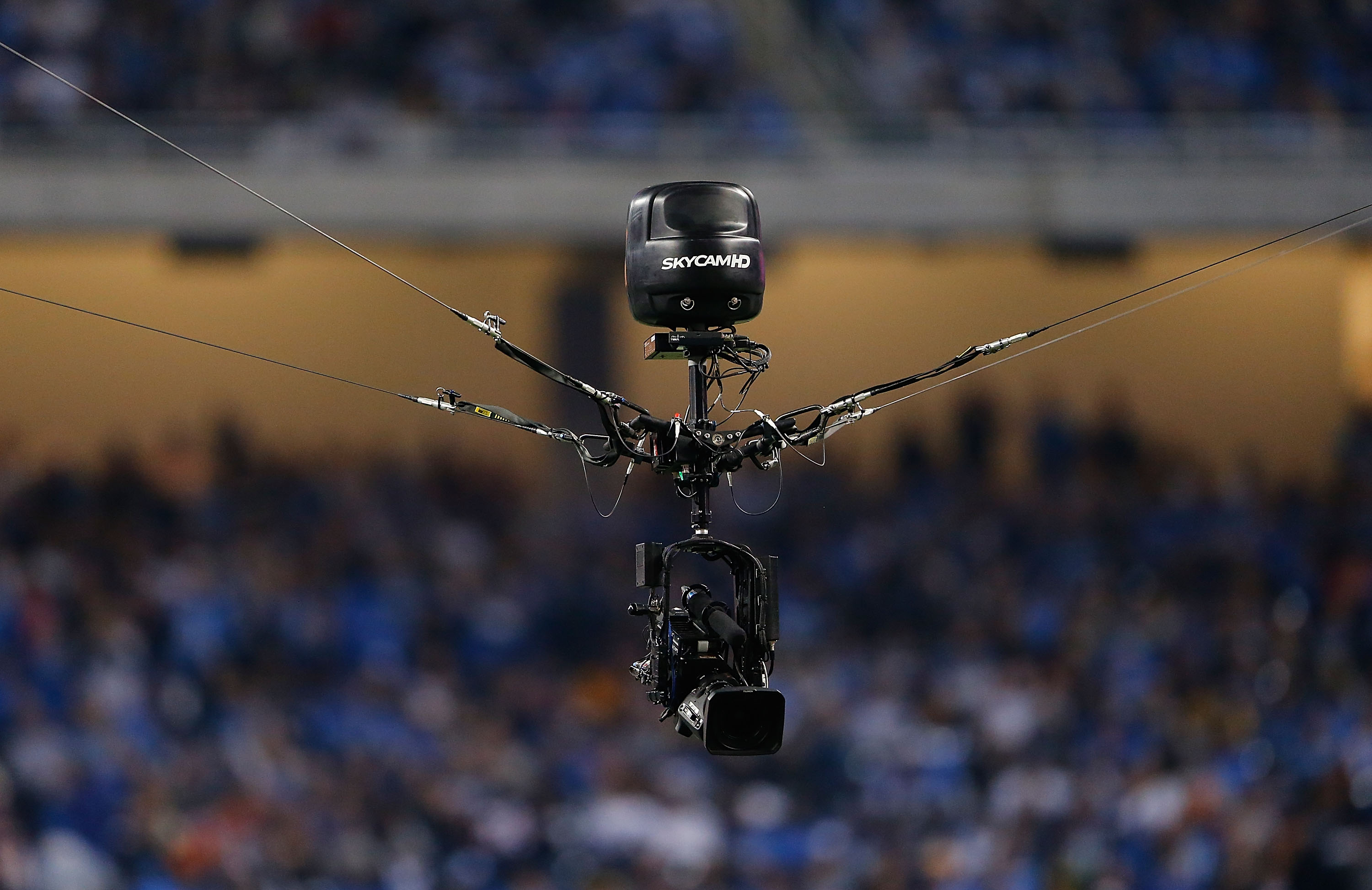 Fox S Skycam View Of Cordarrelle Patterson S 102 Yard Td Return Is Being Called The Greatest Camera Angle In The History Of The Nfl Brobible