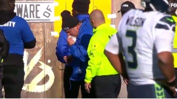 Browns Fan Ejected For Throwing Object On The Field After Seahawks Celebrate Int, Ends Up Hitting Security Guard In The Head Causing Him To Bleed