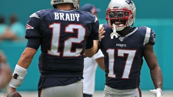 LaVar Arrington Is Convinced Tom Brady Was The Person Who Told Antonio Brown To Apologize To Robert Kraft