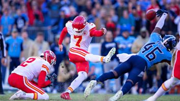 The Titans Very Clearly Weren’t Offsides On Their Field Goal Block To Beat The Chiefs