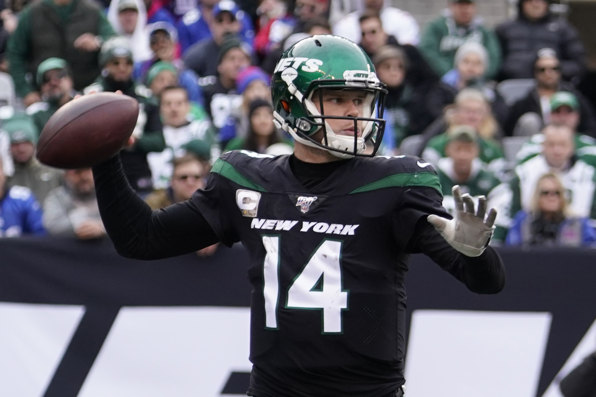 Sam Darnold riding high after Jets beat Giants and improve to 2-7