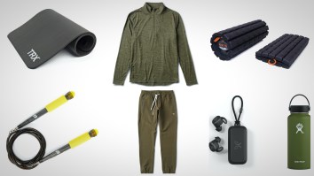 7 Easy Holiday Gift Ideas For Guys Who Work Out