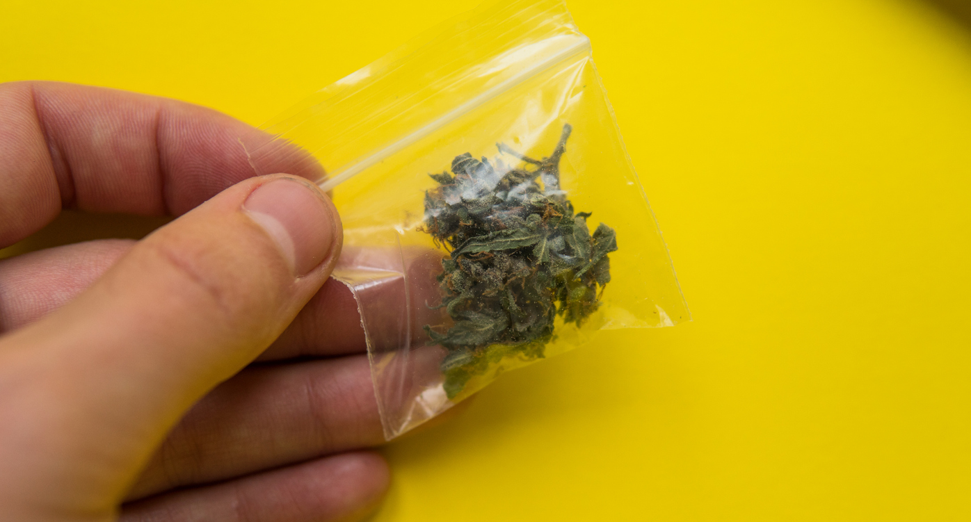 Doctors Remove A Bag Of Weed That Was Stuck In A Man's Nose For 18