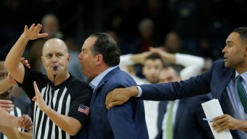 This Offensive Foul Call In The Toledo – Notre Dame Game Is Without A Doubt The Worst Call In The History Of The Sport