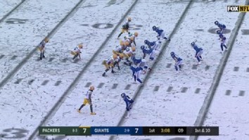 Fox Superimposed Digital Yardlines And Hashmarks During Snowy Giants-Packers Game And Everyone Hated It
