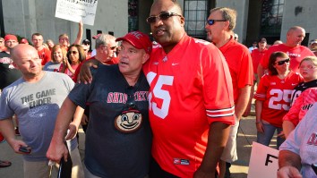 Father Of Dallas Cowboys RB Ezekiel Elliott Facing 21 Charges Over Exotic Cat That Attacked Neighbor’s Dog And Was Killed By Police