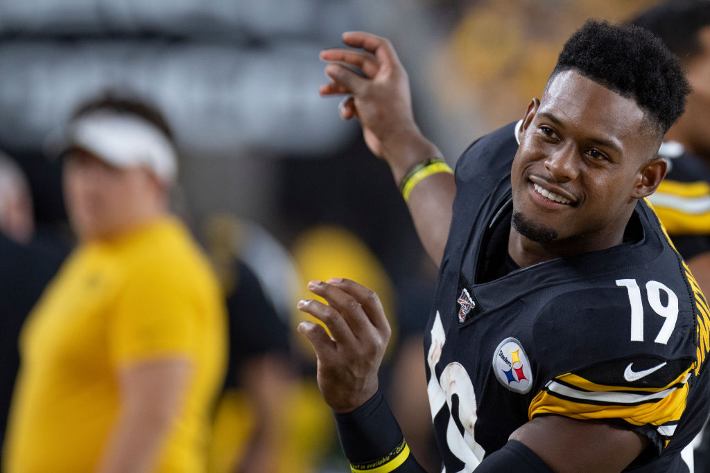 Nameless gray faces' and fans fire back at JuJu Smith-Schuster after  beating Steelers for Browns 1st playoff win in 26 years