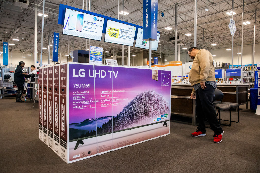 FBI Issues Warning That The New TV You Just Bought Could Be Spying On ...