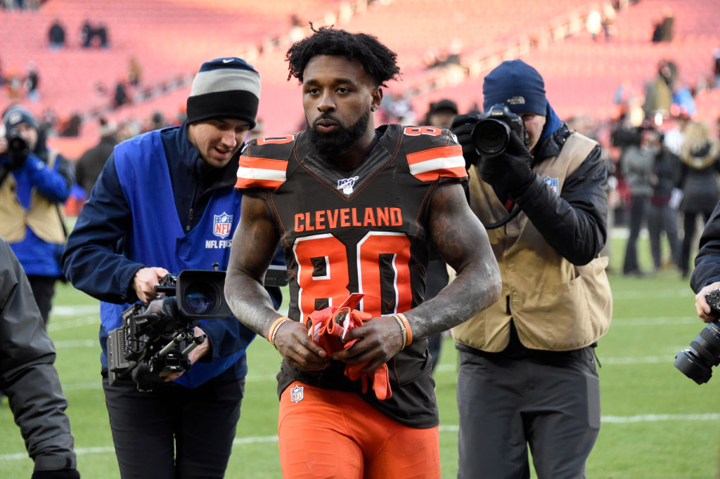 Considered 'shining example' by Browns teammates, Jarvis Landry