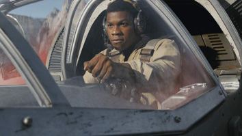 ‘Star Wars’ Fans Think They Saw Finn Use The Force In ‘The Last Jedi’