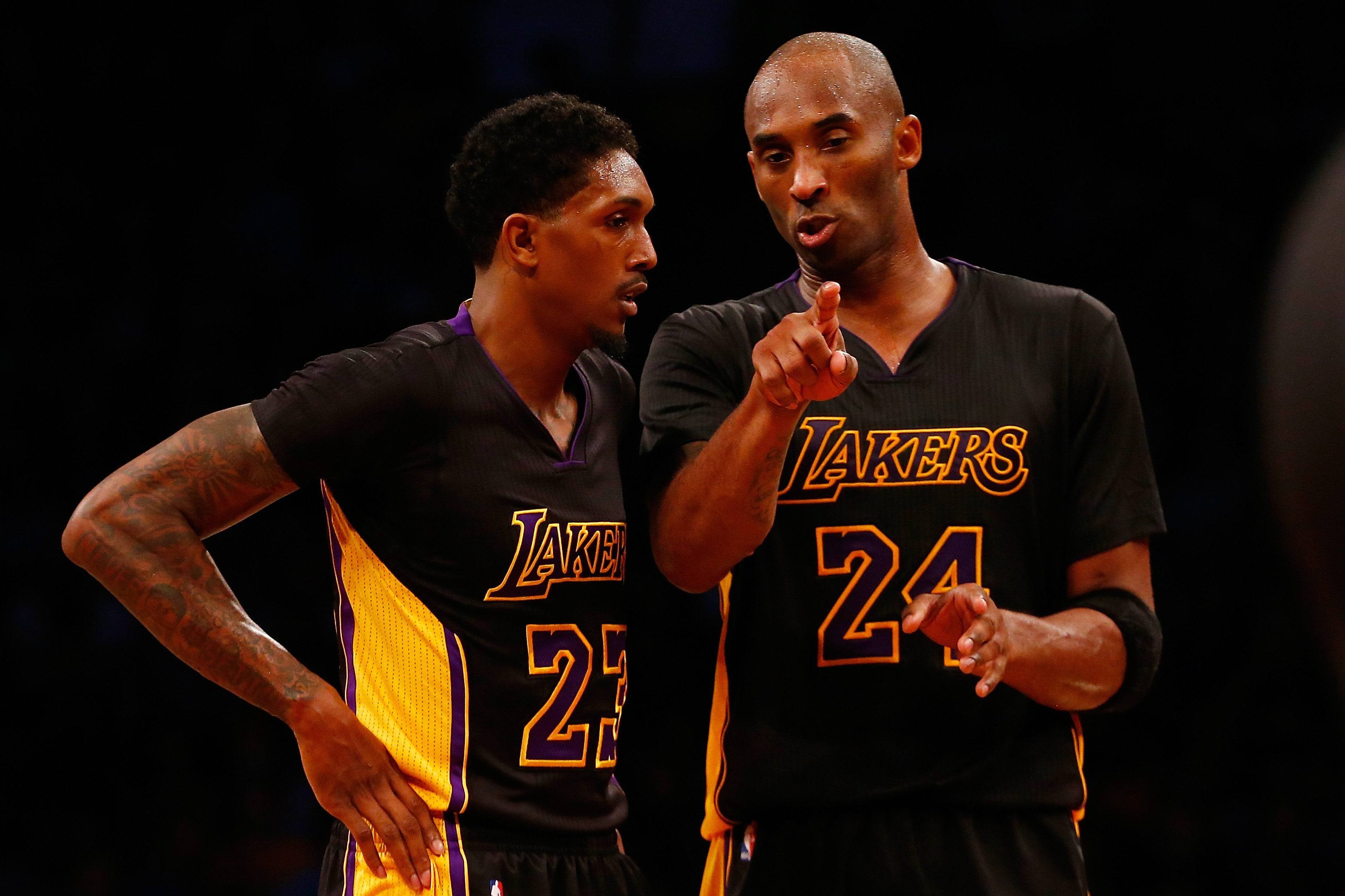 Lou Williams Tells Story Of How Kobe Bryant Didn't Allow Lakers Players